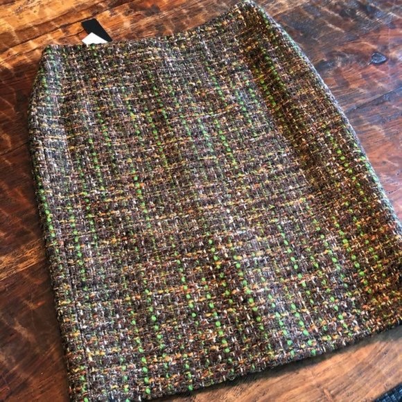 Talbots Dresses & Skirts - Talbots Woven Skirt Spring Greens and Brown Sz 6P